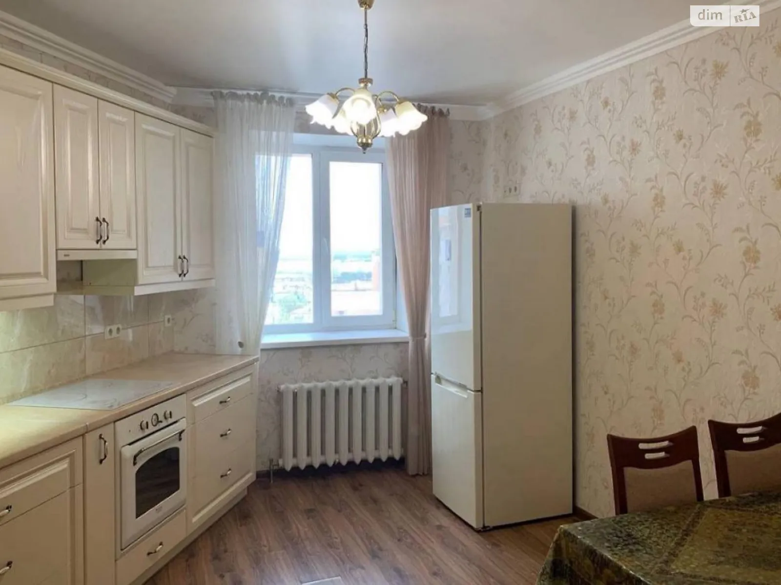 Продается 3-комнатная квартира 104.6 кв. м в Буче, бул. Богдана Хмельницкого - фото 1