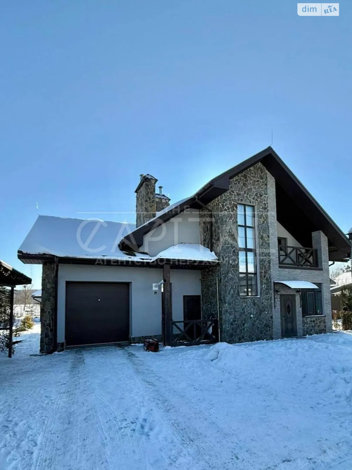 Сдается в аренду дом на 2 этажа 360 кв. м с участком, цена: 3800 $ - фото 1