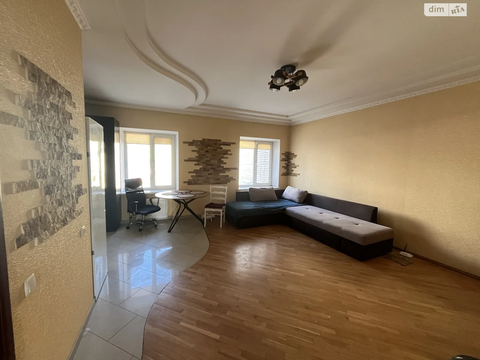 Продается 2-комнатная квартира 53.6 кв. м в Виннице, ул. Шимка Максима, 38А - фото 1
