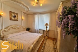 Куплю жилье Ивано-Франковской области