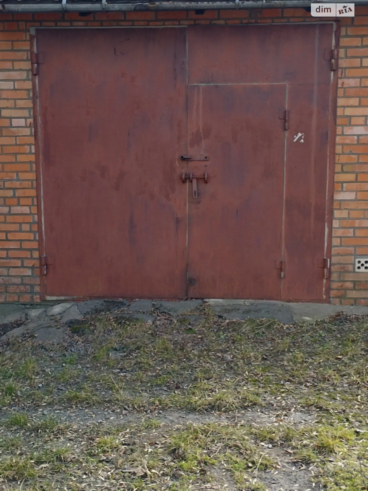 Сдается в аренду отдельно стоящий гараж под легковое авто на 22 кв. м, цена: 5500 грн - фото 1