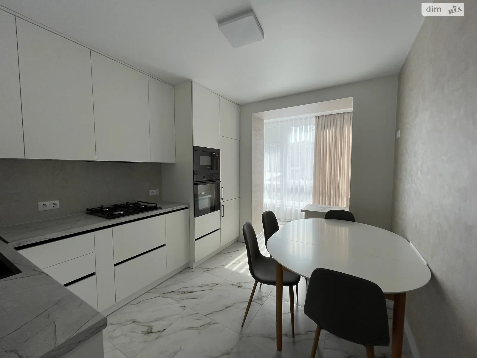 Здається в оренду 1-кімнатна квартира 42 кв. м у Хмельницькому, вул. Проскурівського Підпілля, 165Е - фото 1