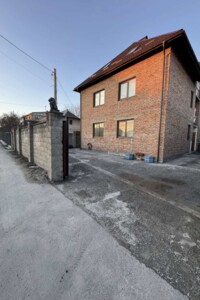 Куплю часть дома Львовской области