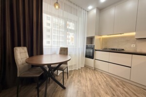 Продаж квартири, Хмельницький, р‑н. Лезневе, Вінницька вулиця, буд. 1/8Б