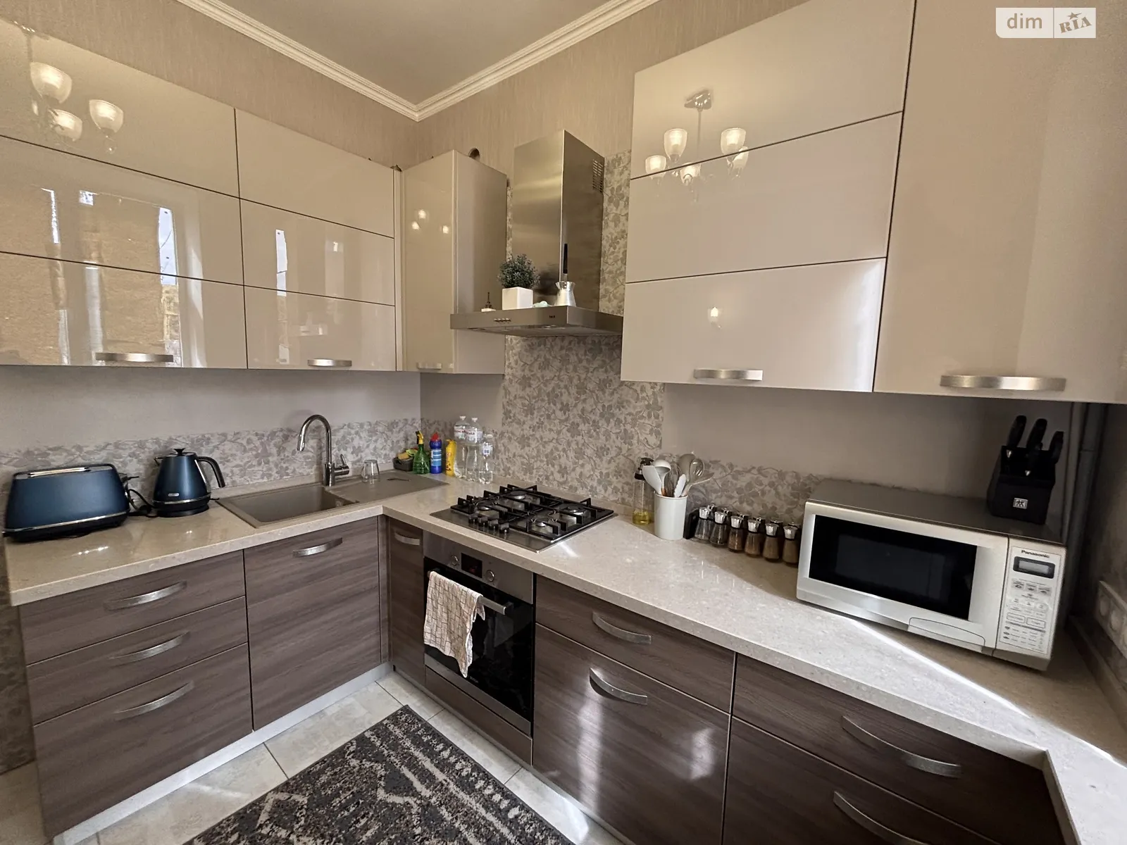 Продается 2-комнатная квартира 48 кв. м в Николаеве, ул. Адмиральская - фото 1