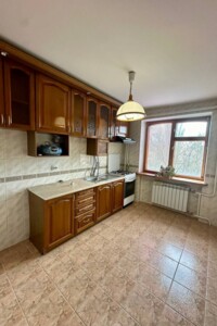 Продажа квартиры, Ровно, р‑н. Южный, Владимира Стельмаха (Курчатова) улица, дом 4