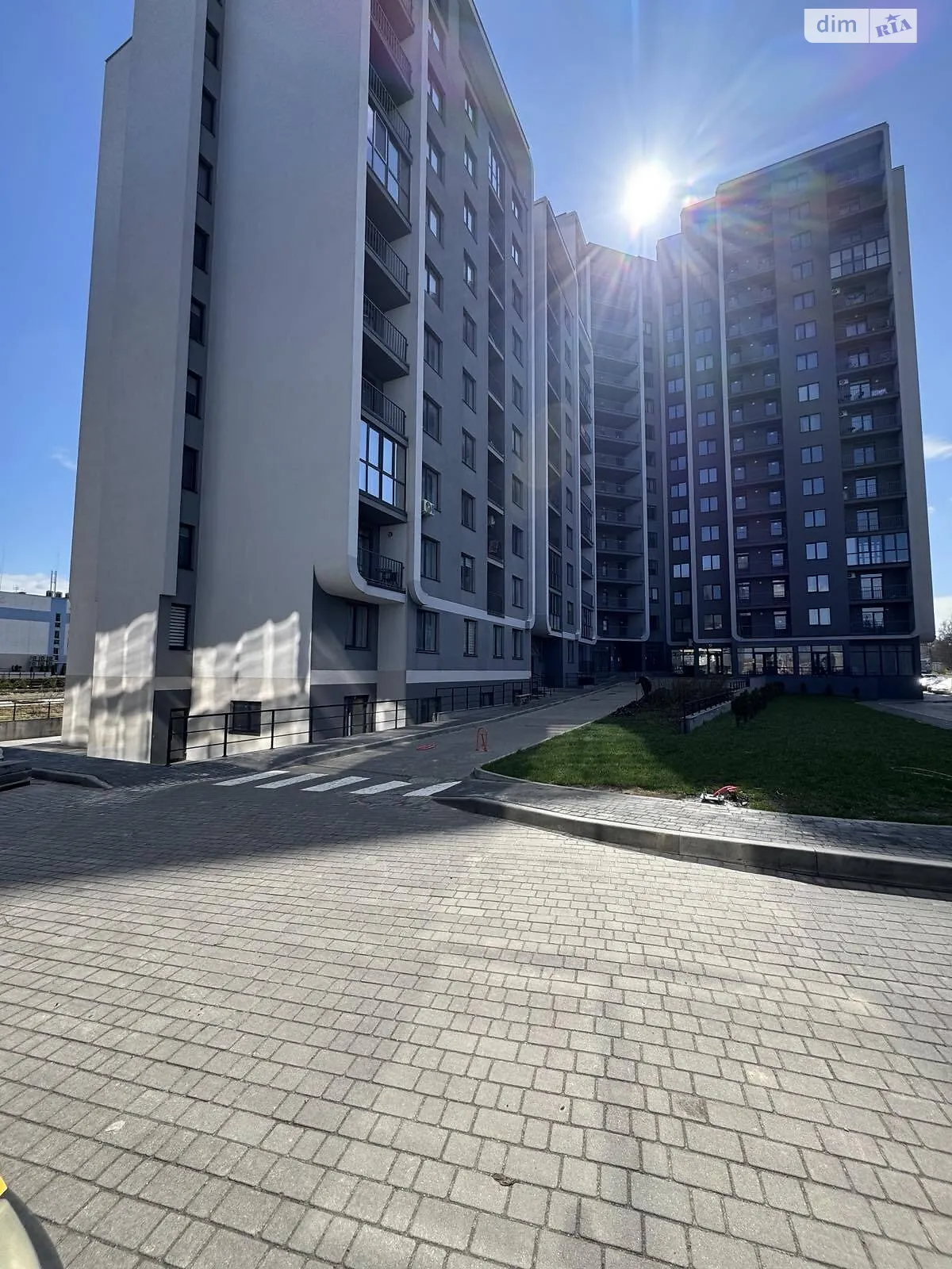 Продается помещения свободного назначения 41.8 кв. м в 15-этажном здании, цена: 43000 $ - фото 1