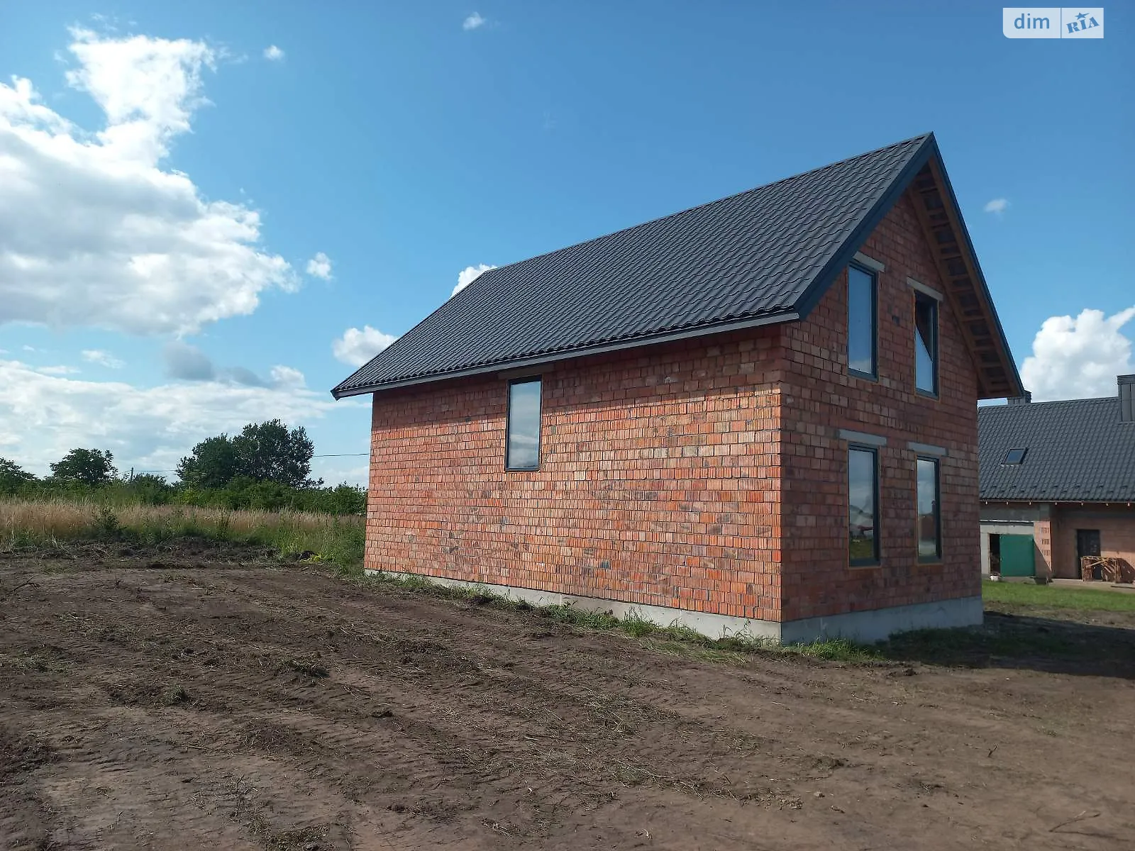 Продается дом на 3 этажа 120 кв. м с подвалом, цена: 59000 $ - фото 1