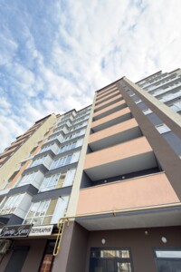 Продажа квартиры, Хмельницкий, р‑н. Озёрный, Зализняка Максима улица, дом 1