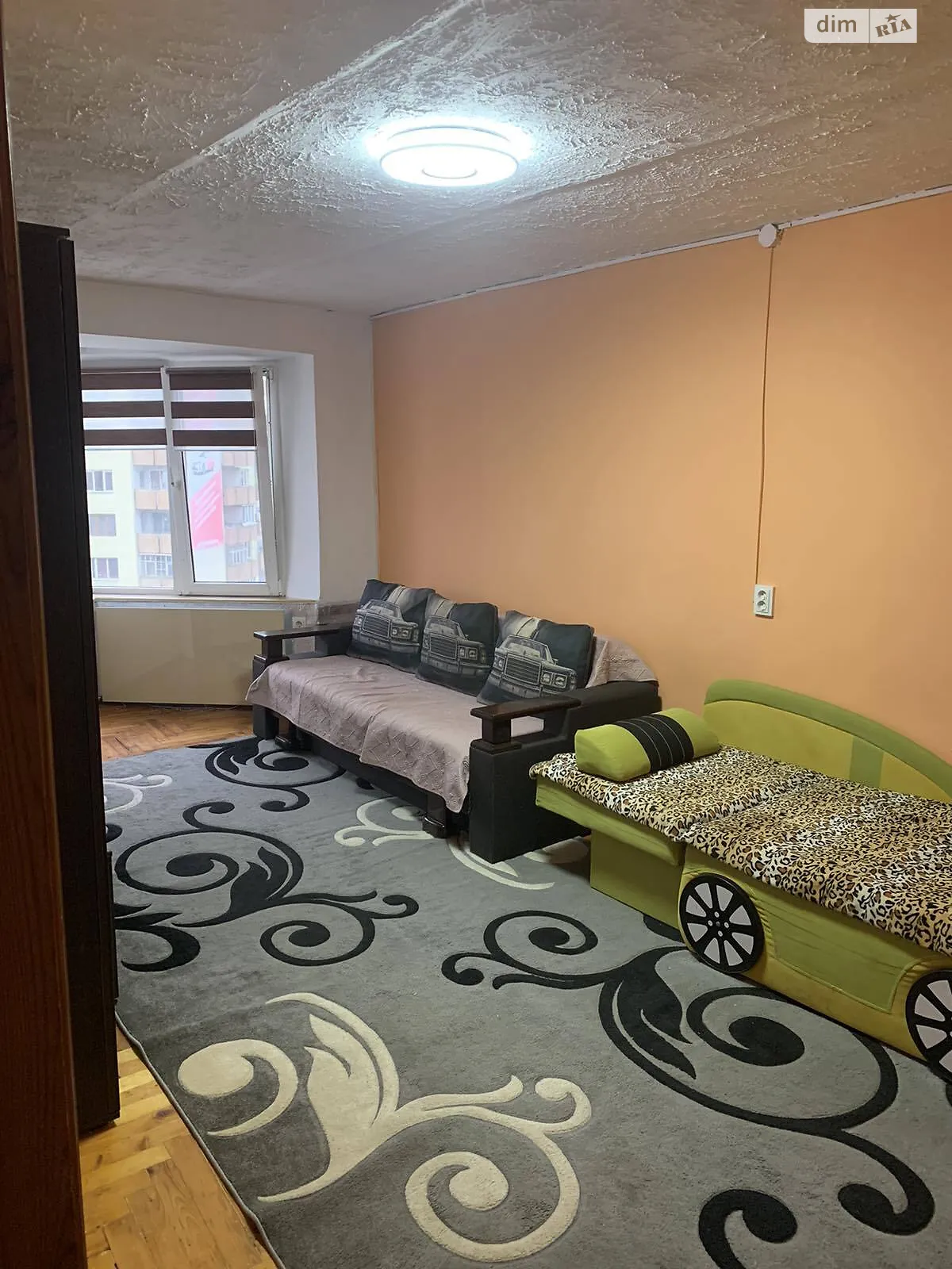 Продается 1-комнатная квартира 37.8 кв. м в Ужгороде, цена: 53000 $ - фото 1