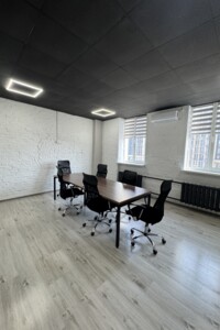 Довгострокова оренда офісного приміщення, Вінниця, Космонавтів проспект