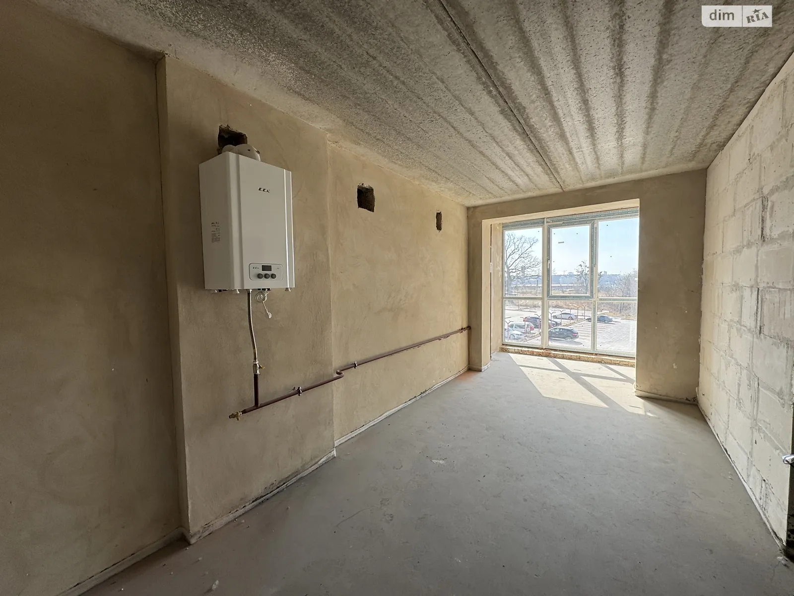 Продается 1-комнатная квартира 41 кв. м в Гостомеле, ул. Молодежная, 11/6 - фото 1