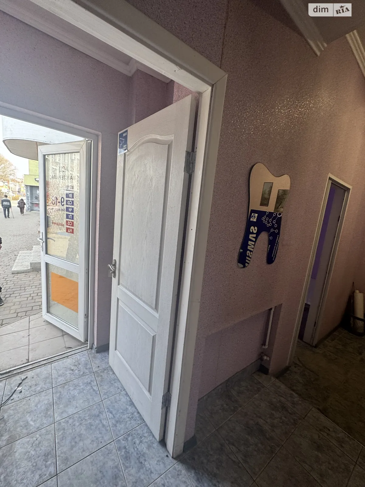 Сдается в аренду помещения свободного назначения 35 кв. м в 4-этажном здании, цена: 7500 грн - фото 1