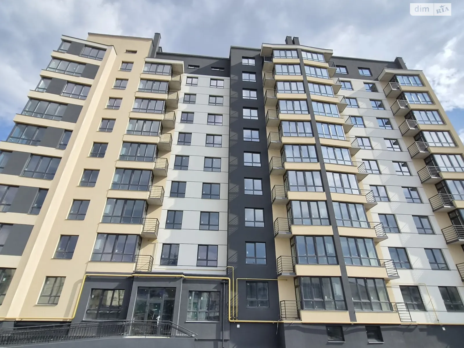 Продается 3-комнатная квартира 89 кв. м в Хмельницком, ул. Заречанская, 3/3В - фото 1