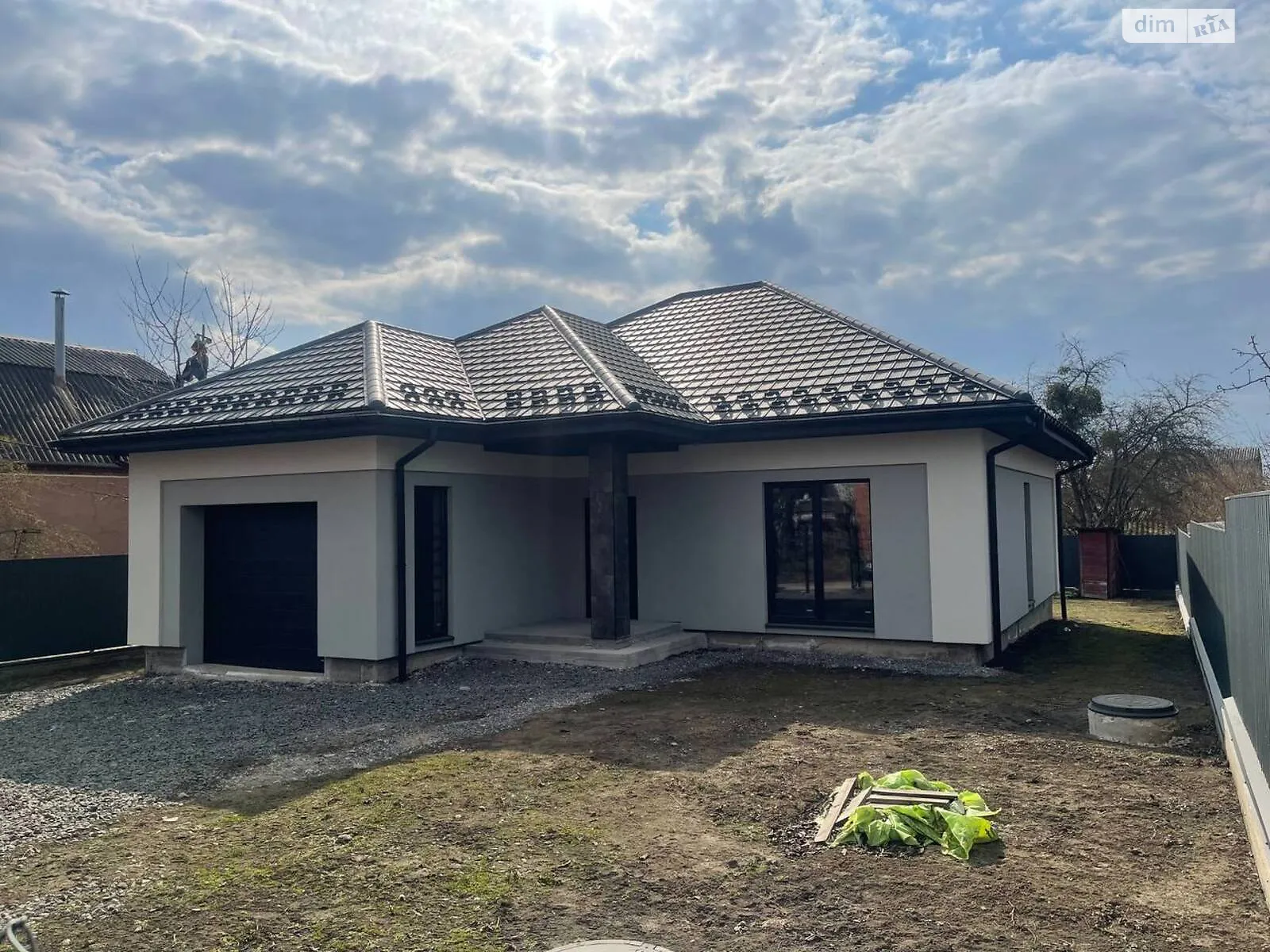 Продается одноэтажный дом 119.4 кв. м с балконом, цена: 87000 $ - фото 1