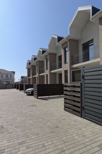 Продажа таунхауса, Одесса, р‑н. Черноморка, Центральная (Люстдорф) улица, дом 72/1