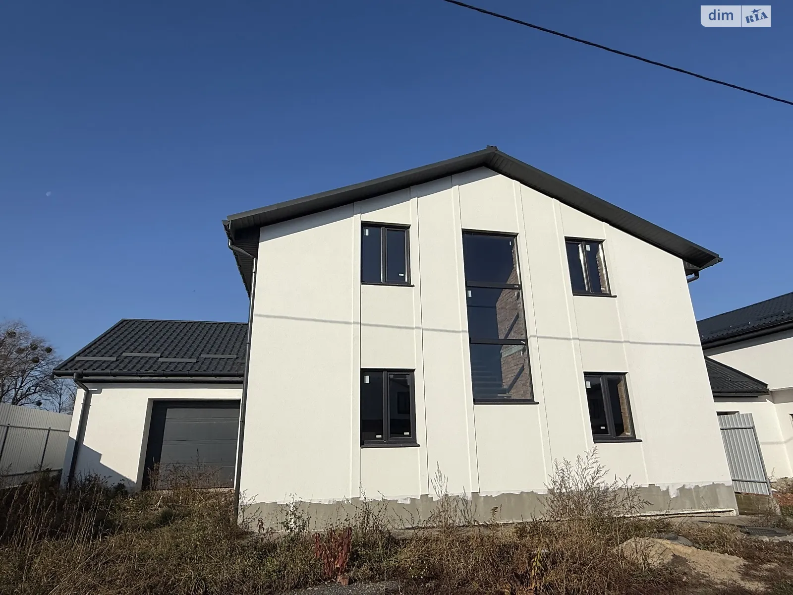 Продается дом на 2 этажа 200 кв. м с мансардой, цена: 100000 $ - фото 1