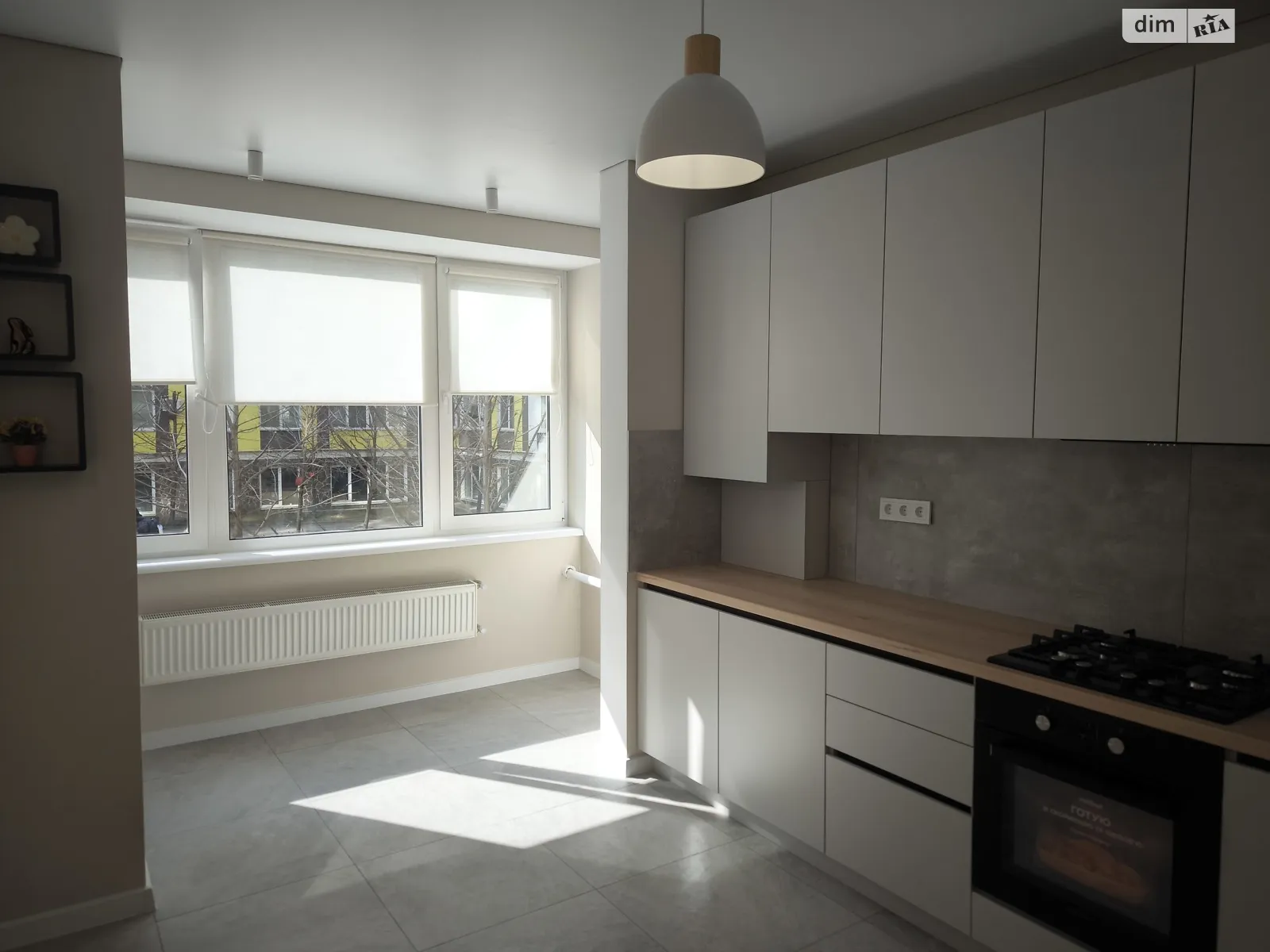 Продается 1-комнатная квартира 38.2 кв. м в Ирпене, ул. Григория Сковороды, 21 - фото 1