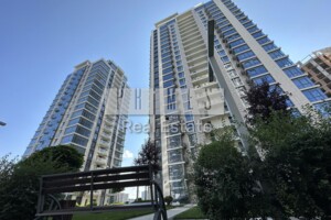 Продажа квартиры, Киев, р‑н. Черная Гора, ст.м. Зверинецкая(Дружбы народов), Андрея Верхогляда (Драгомирова) улица, дом 19Б