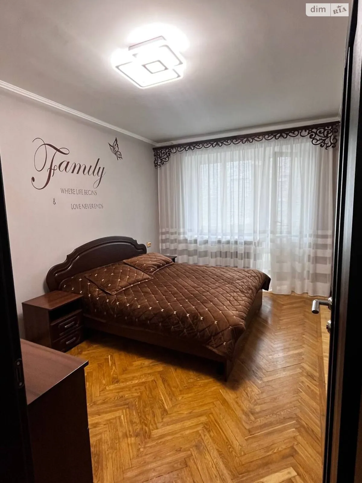 Продается 3-комнатная квартира 61.3 кв. м в Хмельницком, ул. Романа Шухевича(Курчатова) - фото 1