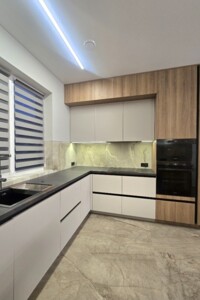 Сниму дом в Хусте долгосрочно