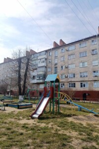 Продаж квартири, Рівне, р‑н. Південний, Відінська вулиця, буд. 21