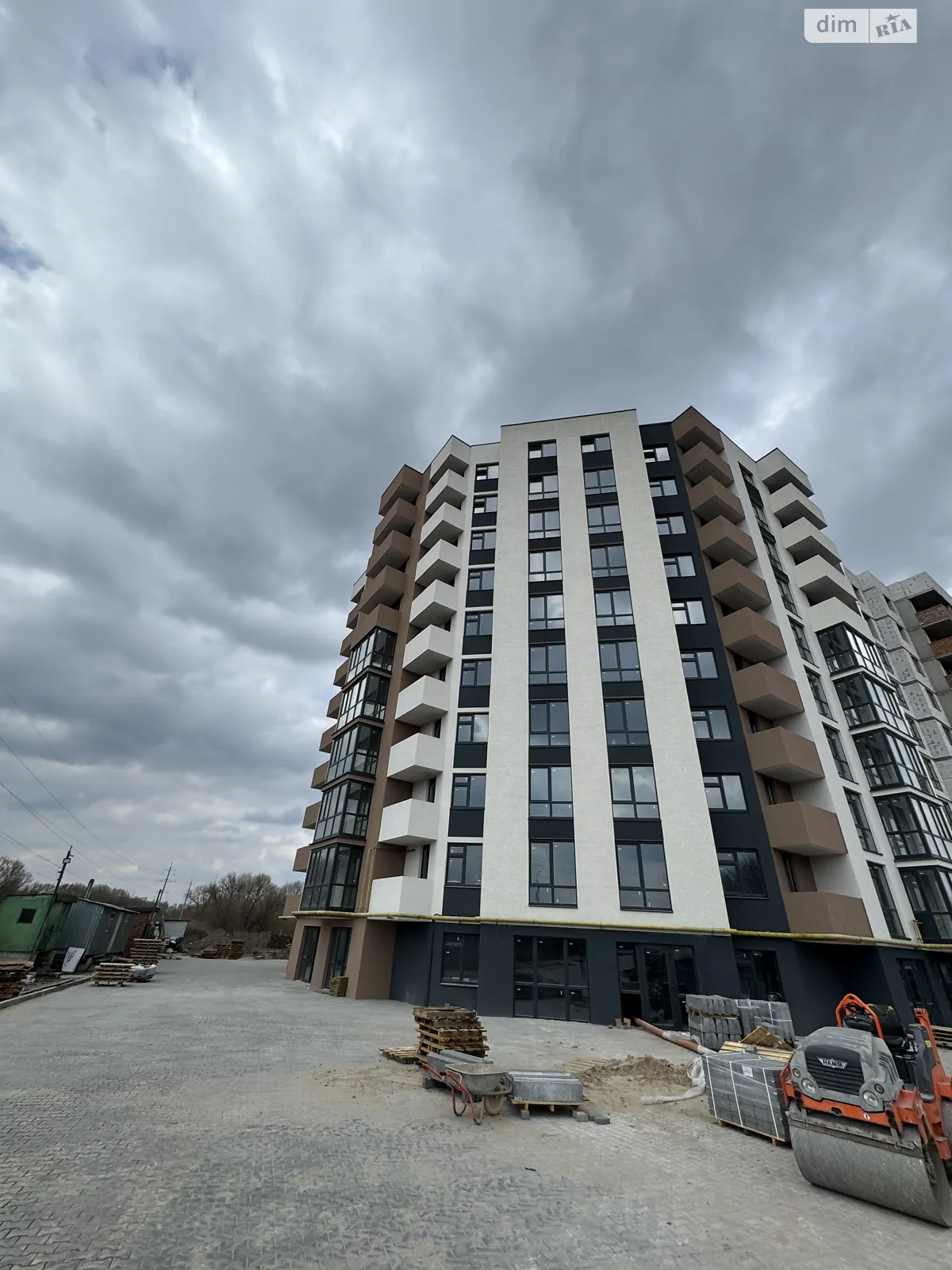 Продается 2-комнатная квартира 78 кв. м в Хмельницком, ул. Трудовая, 6Д - фото 1