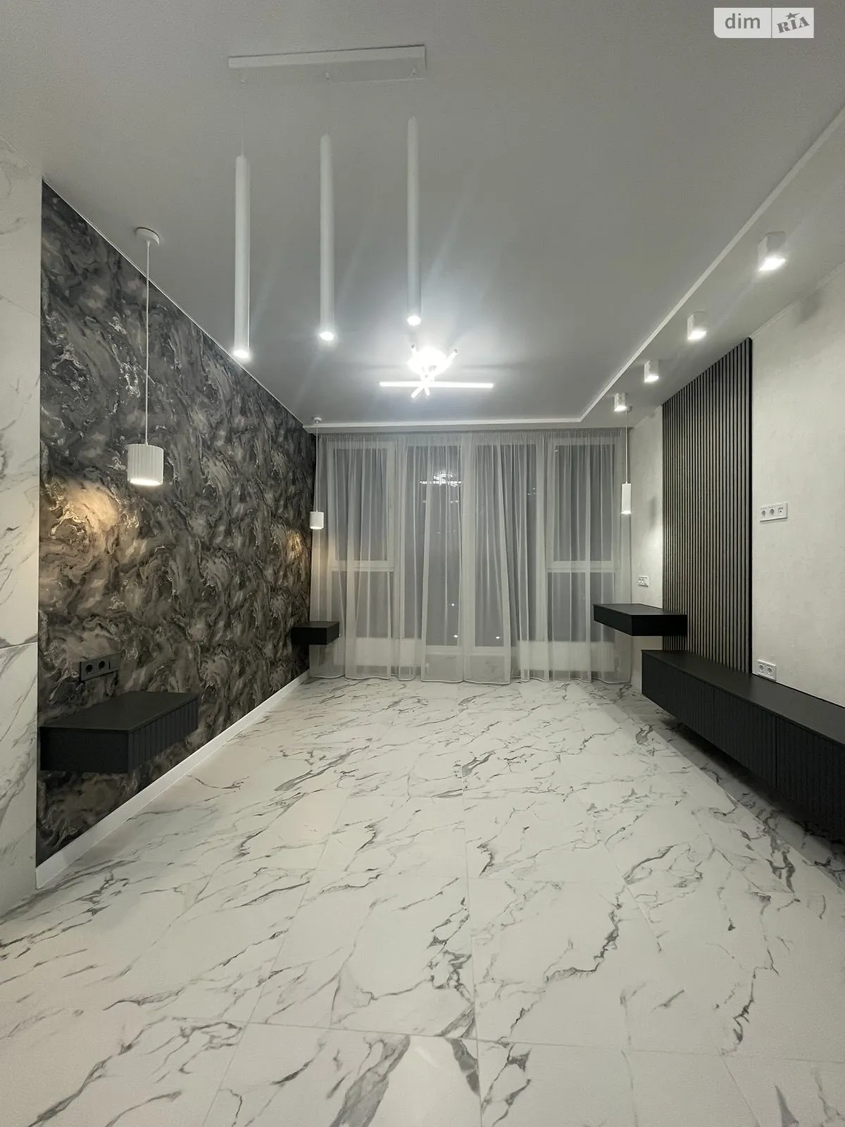 Продается 1-комнатная квартира 26.2 кв. м в Лиманке, ул. Академика Вильямса, 93 корпус 4 - фото 1