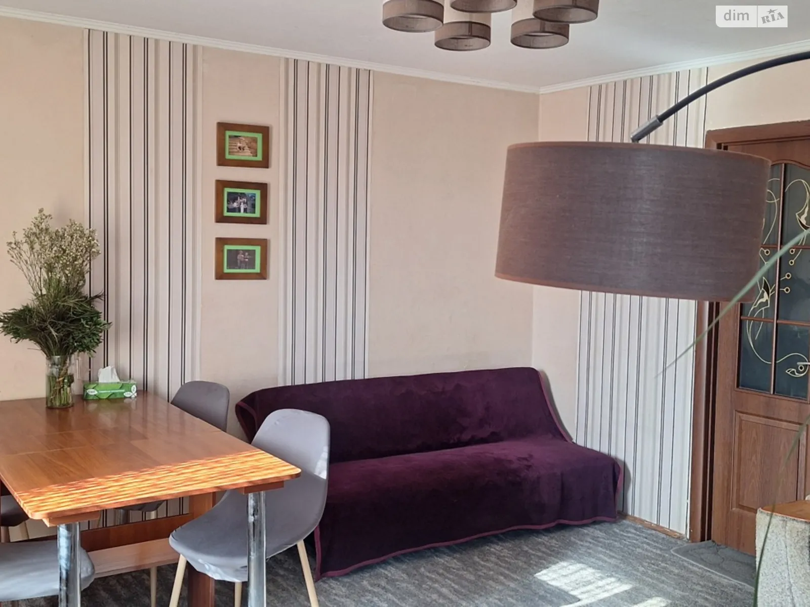 Продается 2-комнатная квартира 50.7 кв. м в Ровно, ул. Гайдамацкая - фото 1