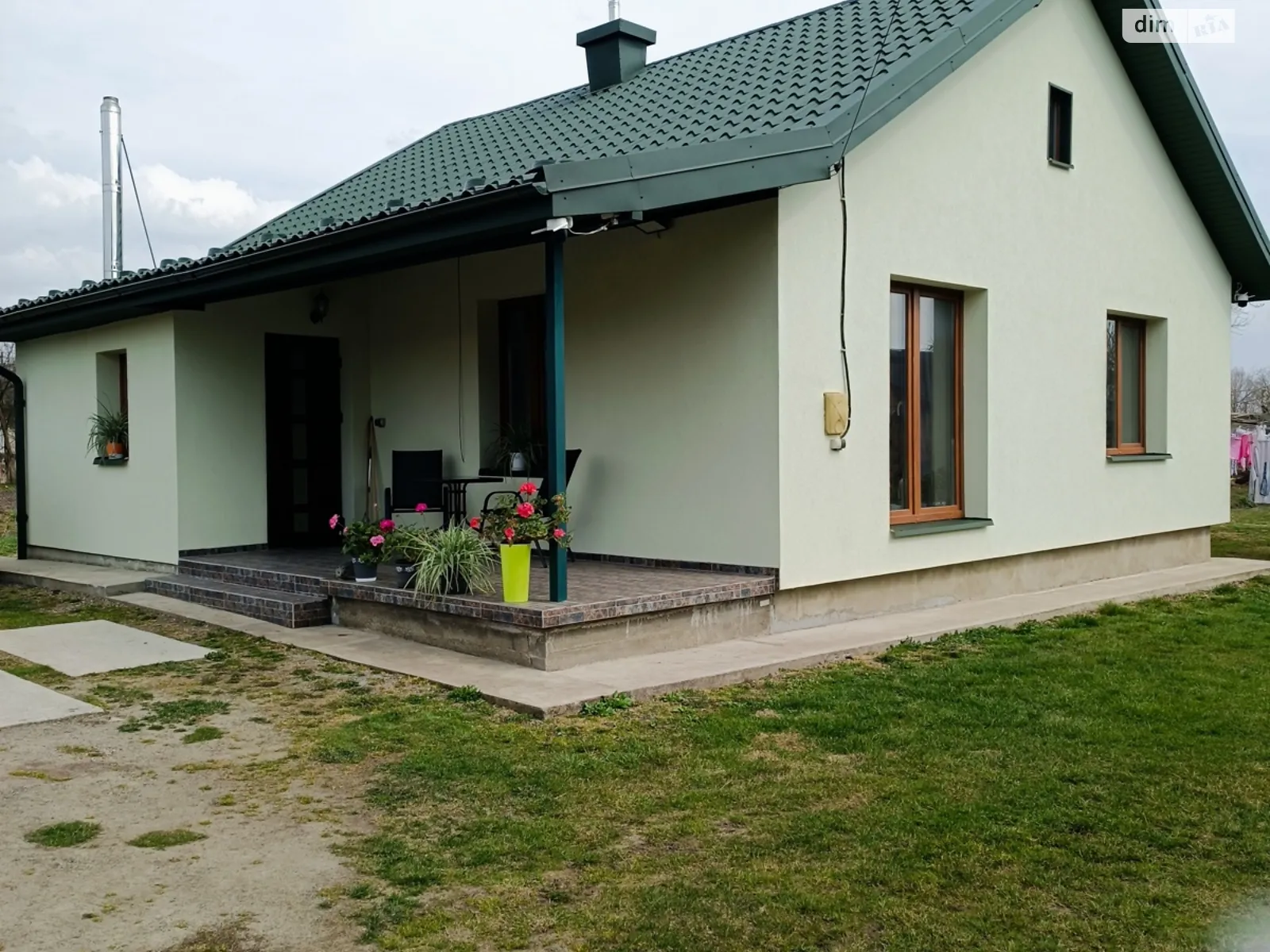 Продается одноэтажный дом 70 кв. м с баней/сауной, цена: 73000 $ - фото 1