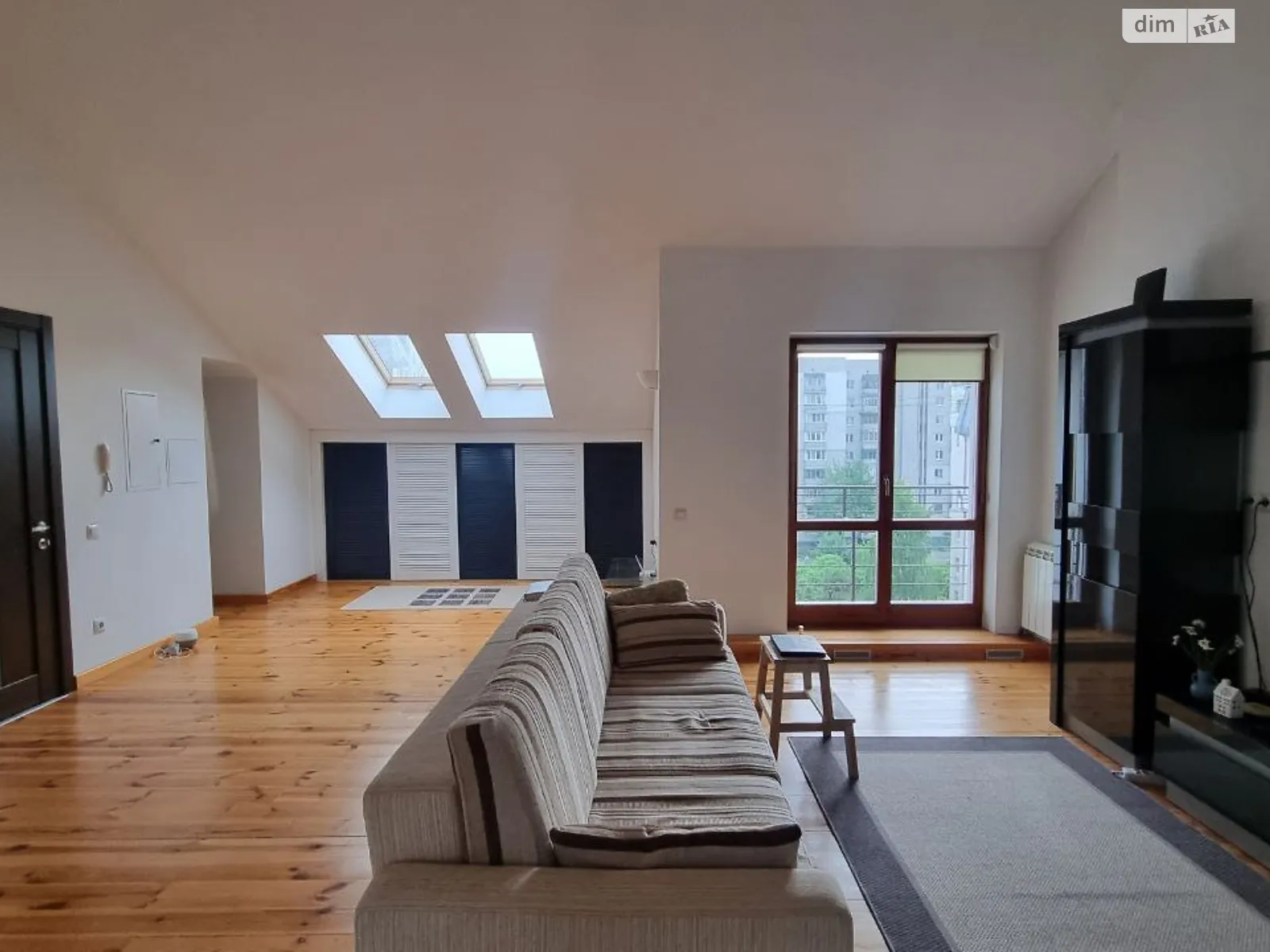 Продается 4-комнатная квартира 117.6 кв. м в Львове, ул. Панча Петра, 5 - фото 1