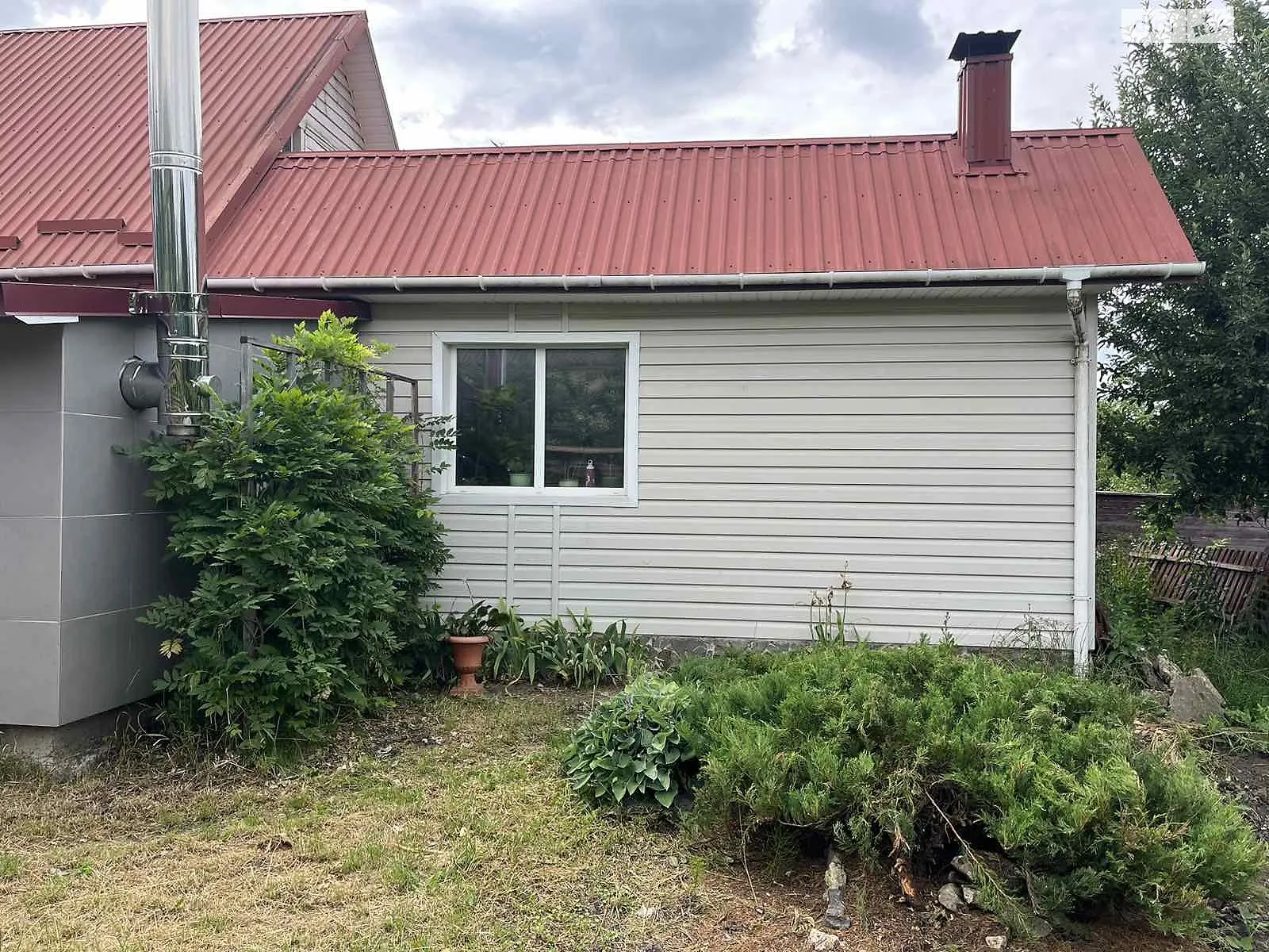 Продается дом на 2 этажа 100 кв. м с верандой, цена: 54000 $ - фото 1