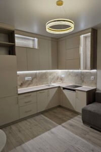 Продаж квартири, Ужгород, Загорська вулиця, буд. 180