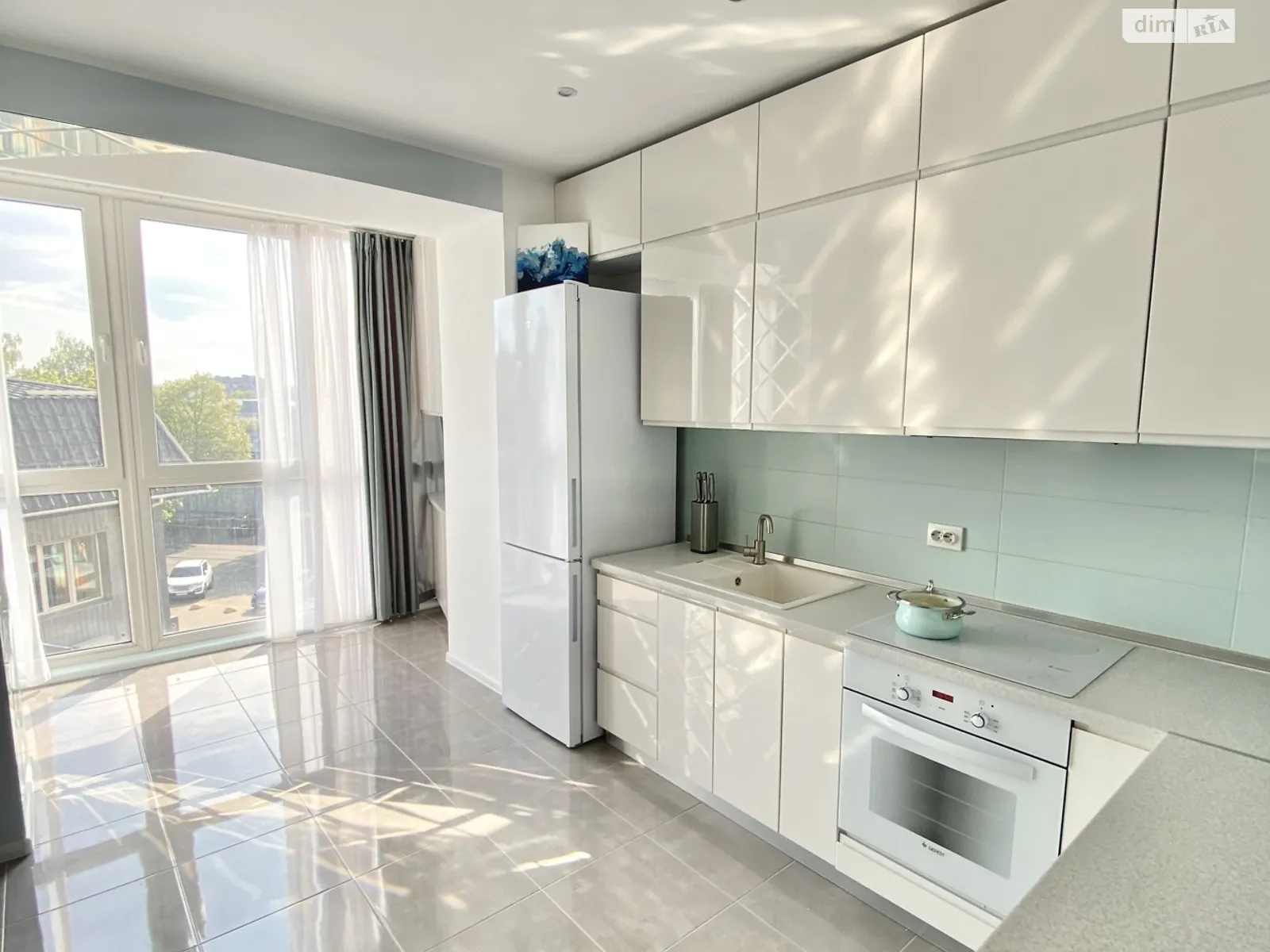 Сдается в аренду 2-комнатная квартира 65.6 кв. м в Хмельницком, ул. Панаса Мирного, 1 - фото 1