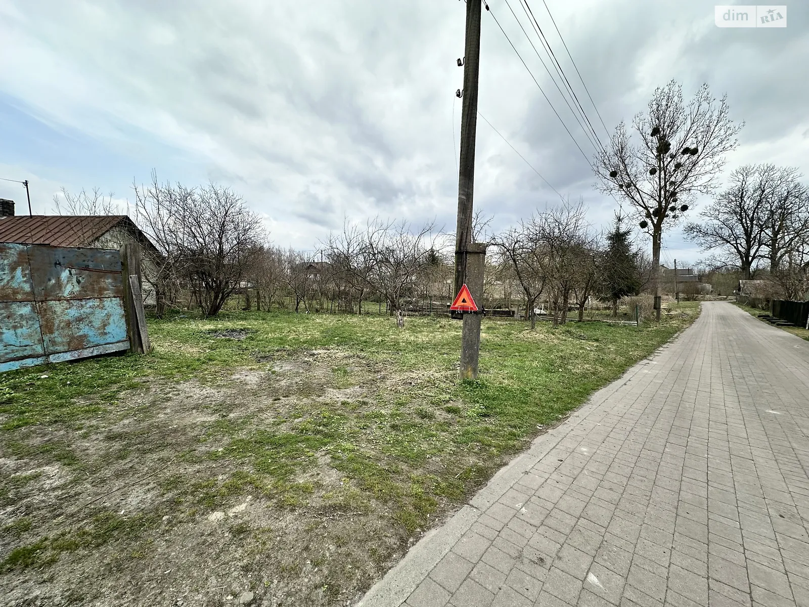 Продается одноэтажный дом 25.7 кв. м с камином, цена: 18000 $ - фото 1