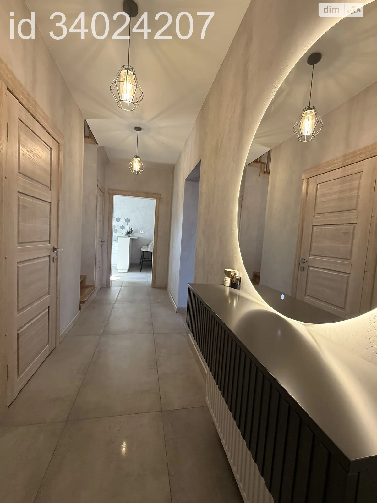 Продается дом на 2 этажа 131 кв. м с верандой, цена: 200000 $ - фото 1