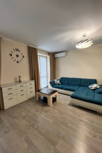 Продаж квартири, Львів, р‑н. Шевченківський, Джерельна вулиця, буд. 89