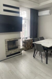 Сниму дом в Хусте долгосрочно