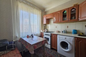 Продаж квартири, Київ, р‑н. Райдужний Масив, Воскресенський (Перова) проспект, буд. 23