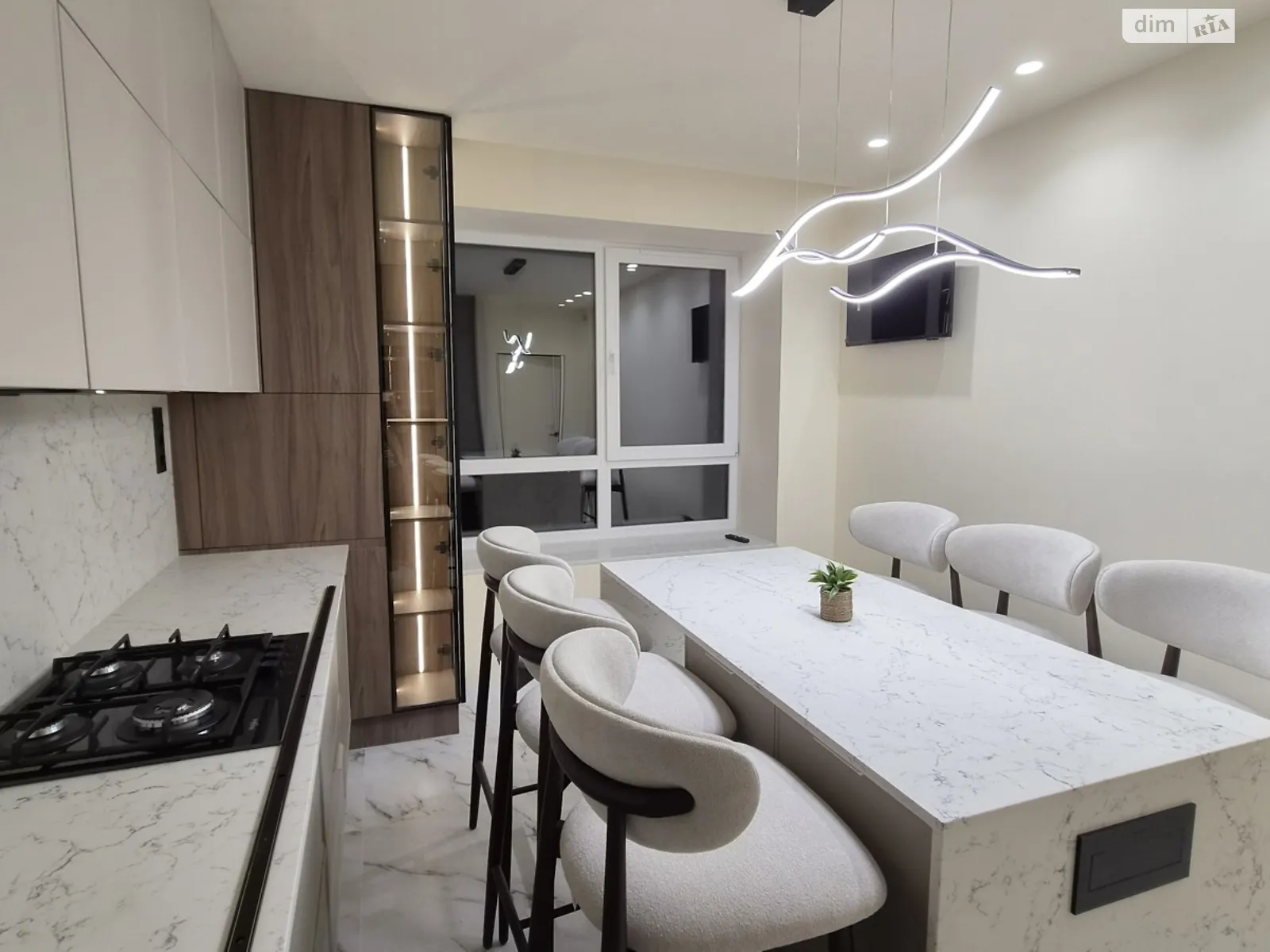 Сдается в аренду 1-комнатная квартира 52 кв. м в Хмельницком, ул. Героев Крут, 4/1Б - фото 1