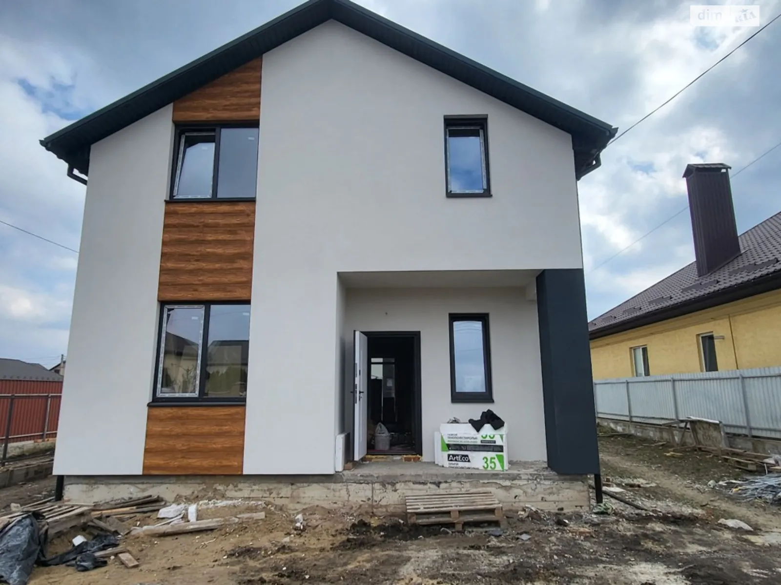 Продается дом на 2 этажа 124 кв. м с террасой, цена: 135000 $ - фото 1