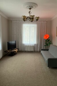 Сниму частный дом в Жмеринке долгосрочно