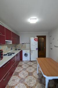 Довгострокова оренда квартири, Вінниця, р‑н. Вишенька, Андрія Первозванного вулиця