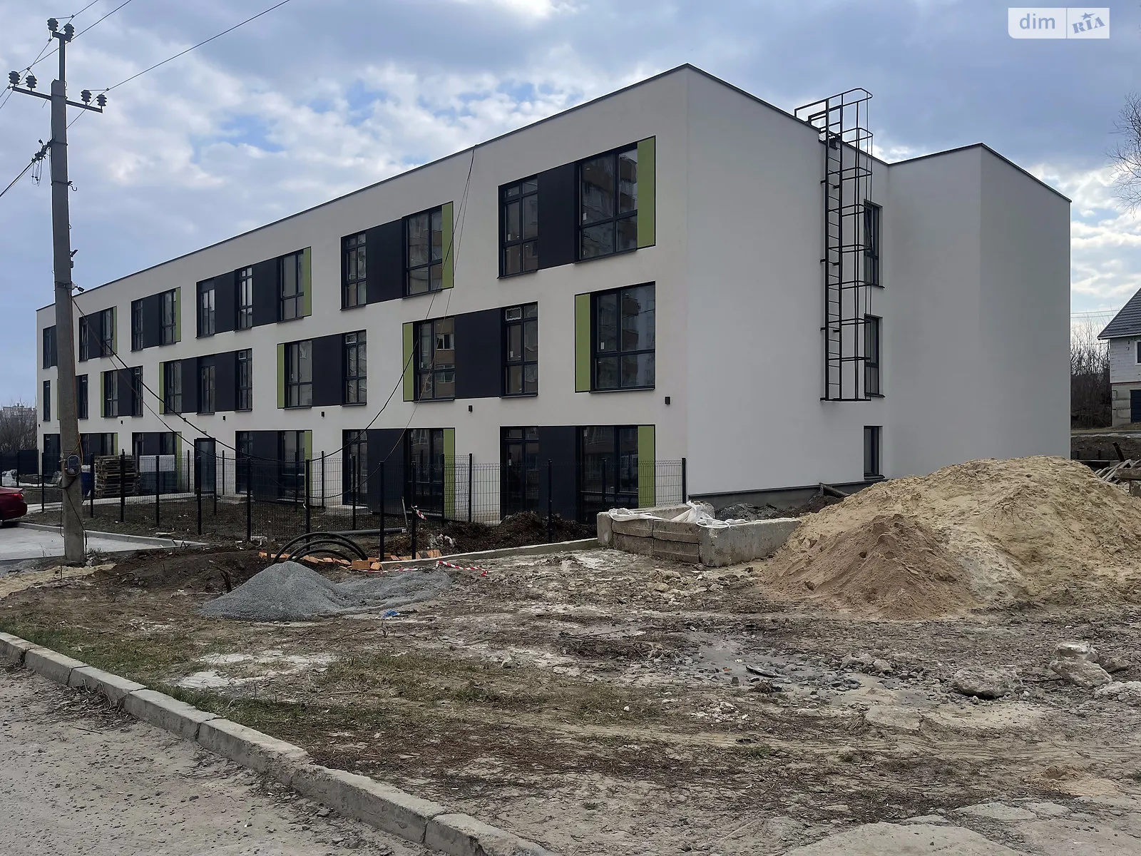 Продається 1-кімнатна квартира 40.1 кв. м у Хмельницькому, вул. Світанкова - фото 1