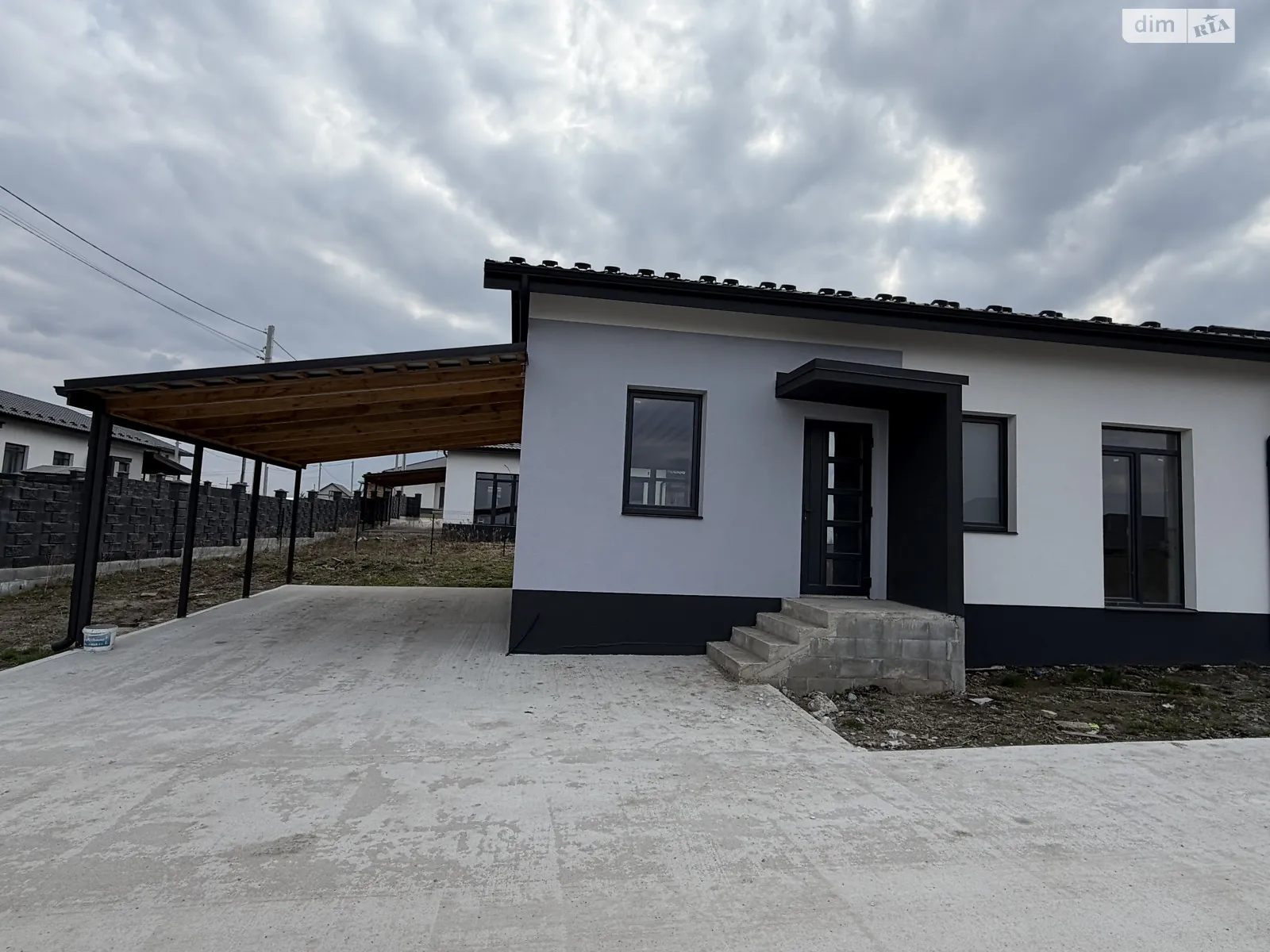 Продается одноэтажный дом 80 кв. м с бассейном, цена: 60000 $ - фото 1