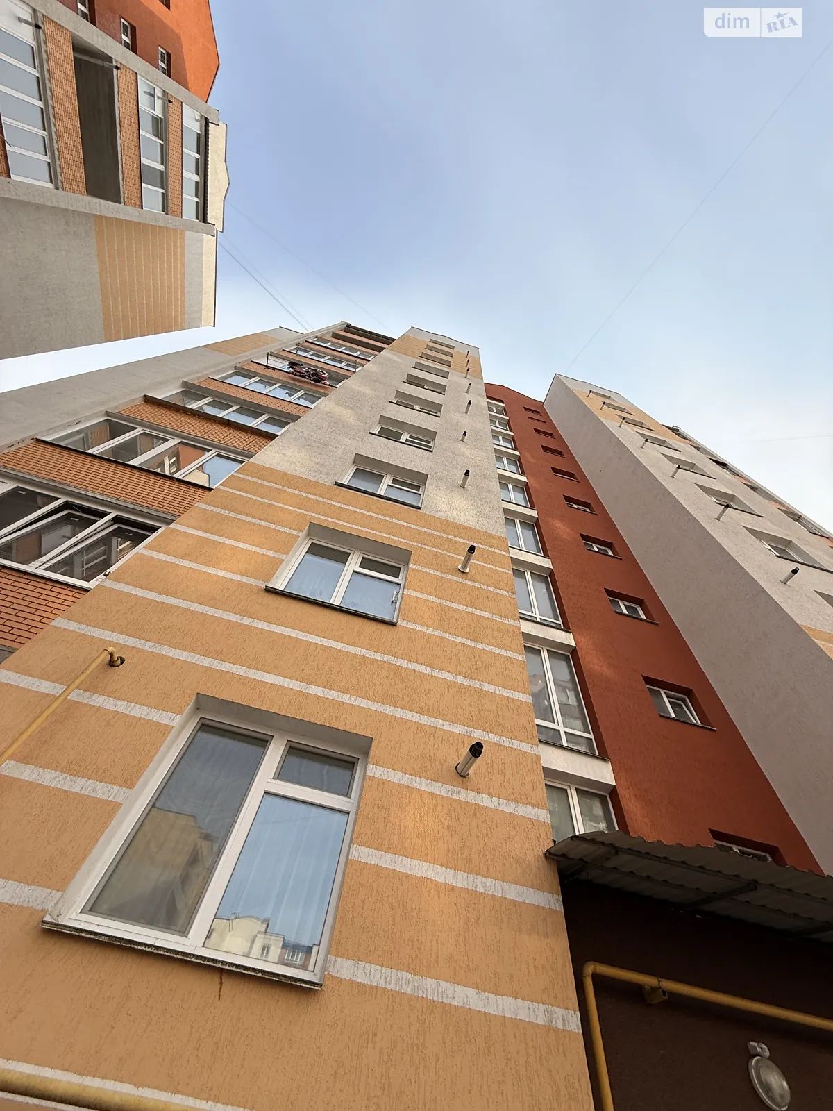 Продается 4-комнатная квартира 129 кв. м в Хмельницком, ул. Озерная, 6/2Б - фото 1