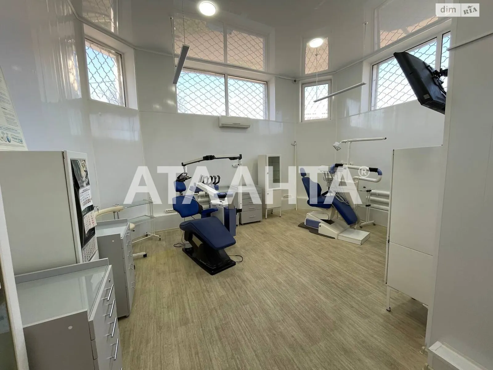 Продается помещения свободного назначения 110 кв. м в 1-этажном здании, цена: 108000 $ - фото 1