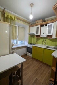 Долгосрочная аренда квартиры, Ивано-Франковск, р‑н. Княгинин, Галицкая улица, дом 64