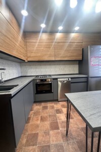 Продаж квартири, Дніпро, р‑н. Калинова Правда, Тютюнника Василя (Малишева) вулиця, буд. 32