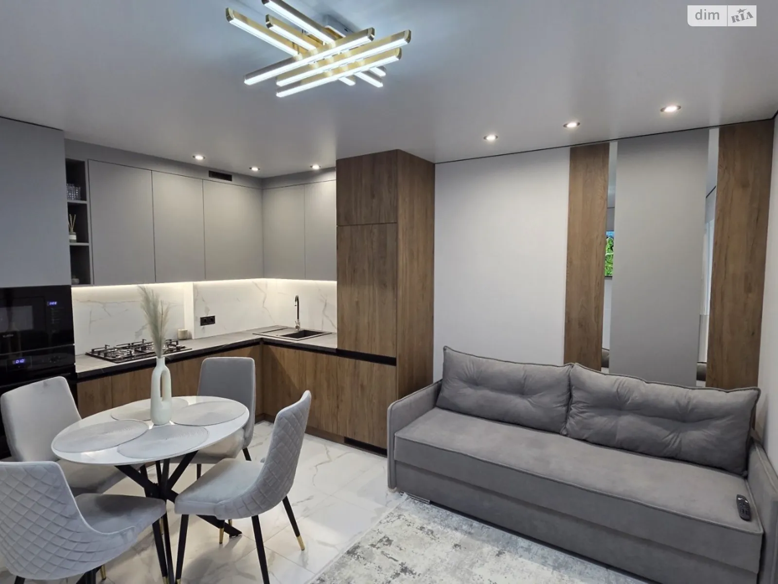 2-кімнатна квартира 53 кв. м у Тернополі, цена: 79400 $ - фото 1